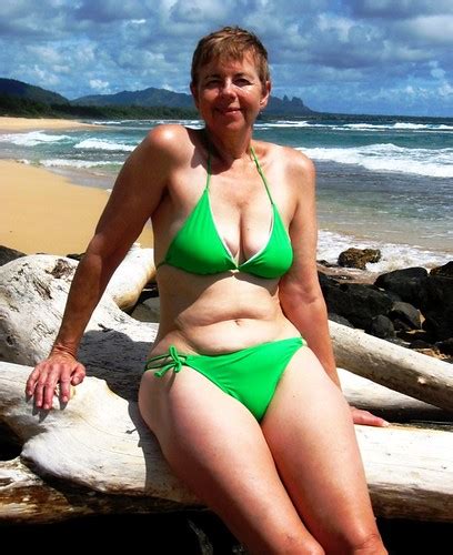 Green Bikini Smile Nature Woman In Paradise Hawaii Beach Flickr