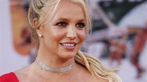 Britney Spears Nackt Und Völlig Verrückt Was Soll Uns Dieses Bett Video Sagen Newsde