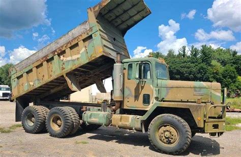 This Item Selling Absolute 1977 International Paystar 5000 Dump