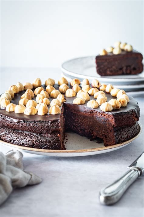 Chocolate Hazelnut Cake With Chocolate Frosting Bake Or Break