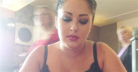 Teen Mum Who Refused To Leave Home Because Of Her Saggy Belly Makes