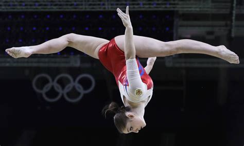 You may take a look at her instagram beneath the username @gelyamelnikova. Ginastas russas treinam no Rio - Jornal O Globo