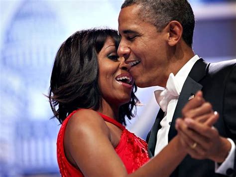 La Historia De Amor De Los Obama Al Cine Cuando Besé A Michelle Sabía A Chocolate