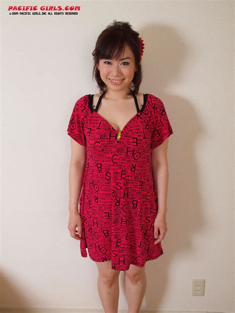 Pacific Girls On Twitter Akina 609 Akina Has A Really Cool Dress It