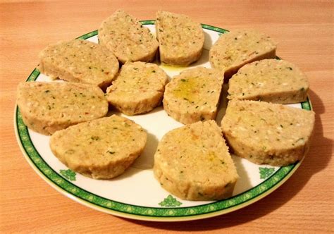 A lighter summery alternative to classic meatloaf, polpettone di tonno, or italian tuna loaf, is every bit as tasty if you ask me. me e la cucina...: Polpettone di tonno e patate (senza ...