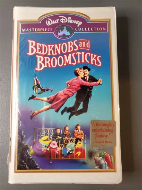 Walt Disney Masterpiece Collection Bedknobs And Broomsticks Clamshell