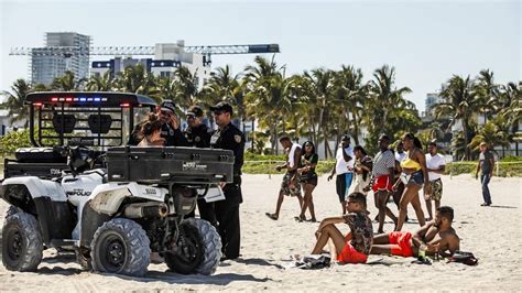 Miami Beach Rolls Out Spring Break Plan To Control Crowds Miami Herald