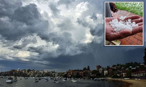 Southern Sydney Smashed With Freak Hail Storm As Temperatures Plunge 15