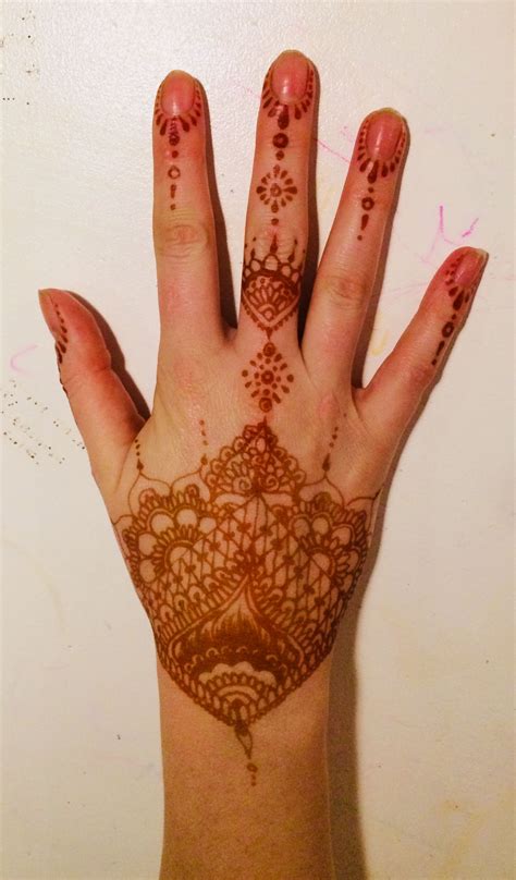Madebyivy Hand Henna Simple Henna Hand Tattoos