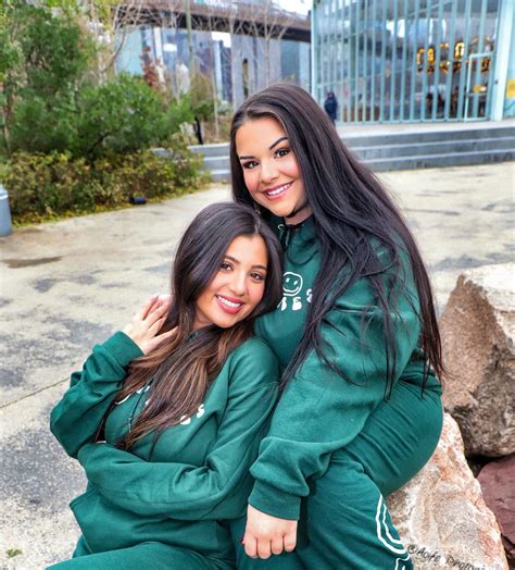 Hidden Gems: Meet Rosie D'Apolito and Kristina Spinosa of Valid Vibes