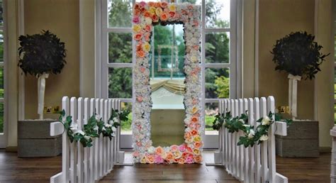 Floral Photo Booth Backdrop Hire Shooting Stars