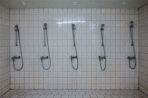 A Survival Guide For Hostel Bathrooms