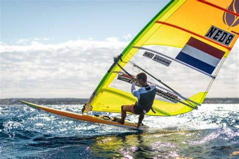 Windsurfer dorian van rijsselberghe veroverde in het britse weymouth het vijfde olympische zeilgoud voor nederland in de historie. DORIAN VAN RIJSSELBERGHE WWF AMBASSADEUR - watersport-tv