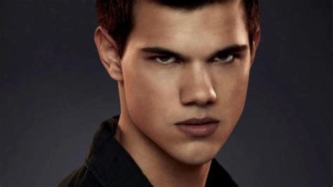 Taylor Lautner Der Twilight Star Hat Geheiratet Filmat