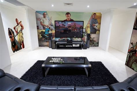 Epic Video Game Room With Immersive Wall Mural Design Swan