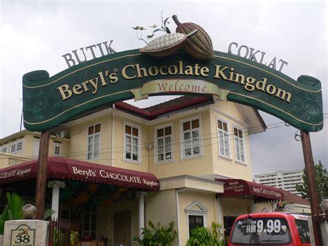 Chocolate or cookies additional charge. Percutian Sambil Belajar; Beryl's Kingdom