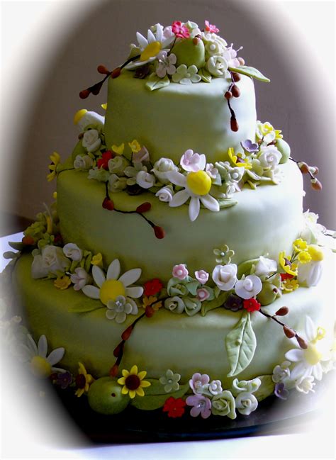 Evolution Of A Party Garden Flower Wedding Cake