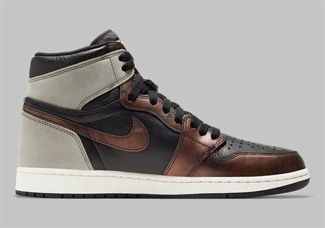 Nike Air Jordan 1 Retro Patina Kingwalk