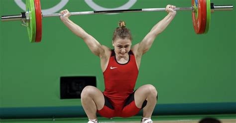Weightlifting Champion Rebeka Koha Retires From Sport At 22 Fitness Volt