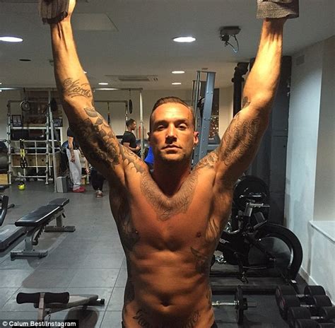 calum best displays impressive upper body as he works off his non existent holiday excess