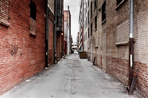 30000 Alleyway Pictures Download Free Images On Unsplash