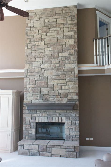 Ledge stone is a stone veneer product measuring 1 to 2 thick and therefore thinner than traditional stone siding for easier, lighter handling. Cobble stone veneer is ideal for large fireplaces. This ...