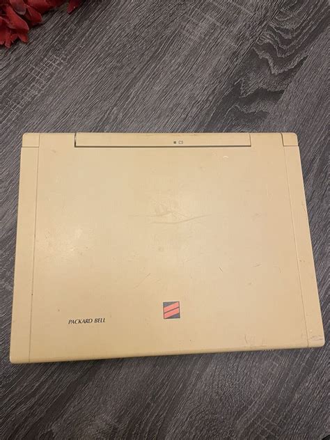 Vintage Packard Bell Statesman Plus 810415 No Cordsuntested Laptop