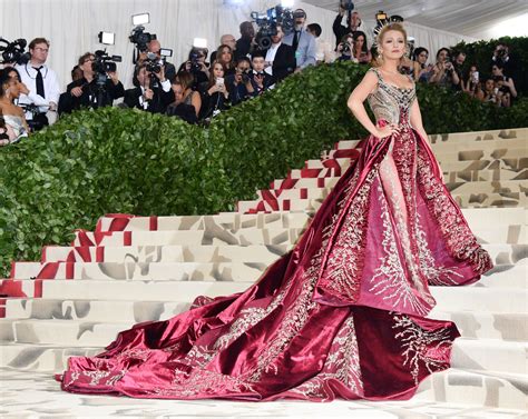 Blake Lively 9 Of The Actress Best Red Carpet Looks Tatler Asia