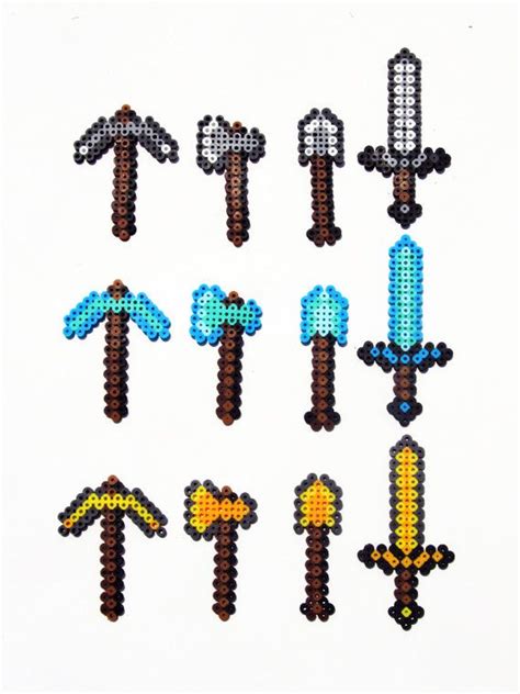 Minecraft figur aus papier bastelvorlage. Minecraft Perler Tools | Bügelperlen, Bügelperlen vorlagen ...