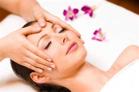 A Short Holistic Guide For Shiatsu Massage Shiatsumassage Skin Care Redness Head Massage