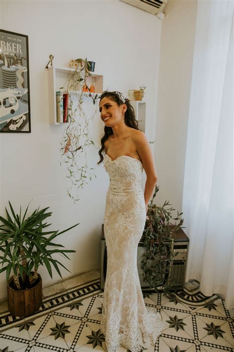 İki kişi için ortalama tutar:lbp250000. A romantic wedding in Beirut, Lebanon - LIGHTHOUSE PHOTOGRAPHY