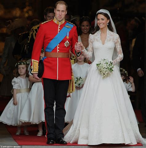 Kate Middleton And Prince Williams First Year Of Marriage Looked Back