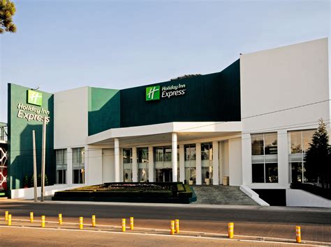 Leisure guests will find no end to outdoor adventures near this british columbia lodging. Holiday Inn Express Toluca Hotel IHG