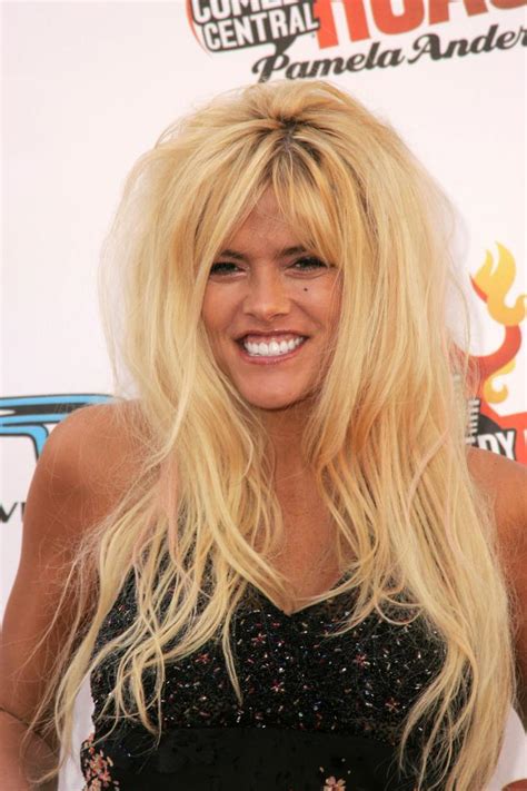 Anna Nicole Smith Biography And Filmography 1967