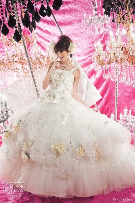Peachy Girl Pink Wedding Dresses | Wedding Inspirasi