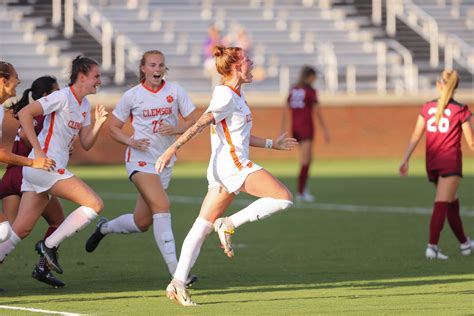 Clemson Womens Soccer Earns Weekly Honors Clemson Tigers Official