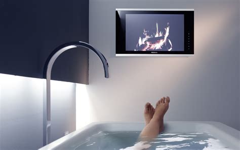 Auch laptop und smartphone sind keine schlaue alternative. Die Badewanne als Fernsehsessel | Lifestyle und Design