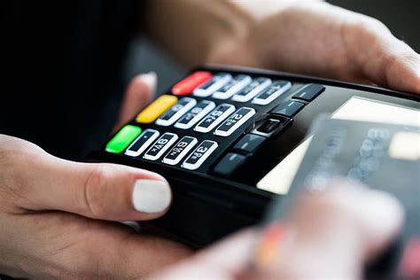 This fee is predetermined by your merchant services provider and usually involves three components: Here's How to Get the Lowest Credit Card Processing Rates in 2020 | Payment Depot