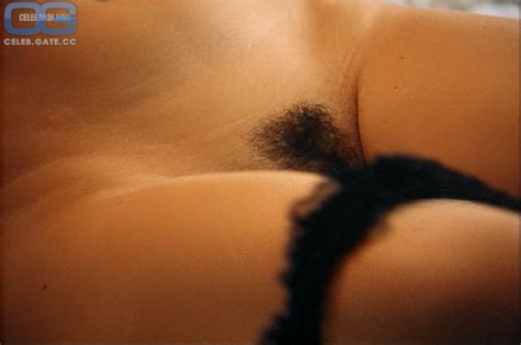 Linda Kozlowski Nude Pictures Photos Playboy NakedSexiezPix Web Porn