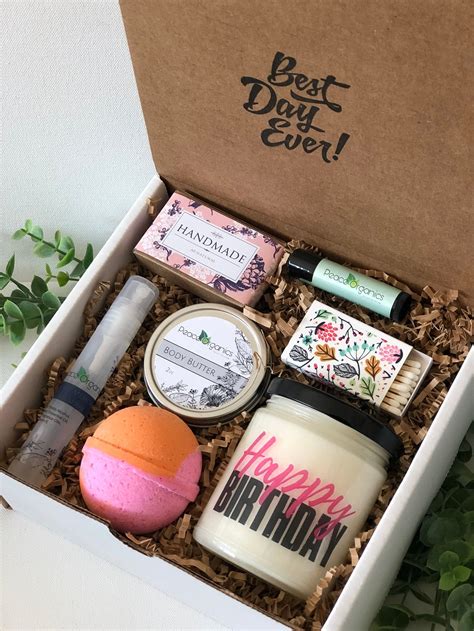 Use this gift basket to make your girlfriend happier than ever before on her birthday. Happy Birthday Present | Gift Ideas for Her | All-Natural ...