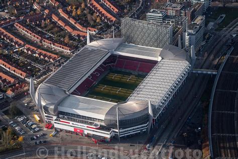 Diese seite bietet informationen zu dem stadion, in dem die angewählte mannschaft ihre. Home | Eindhoven - Luchtfoto - PSV Stadion