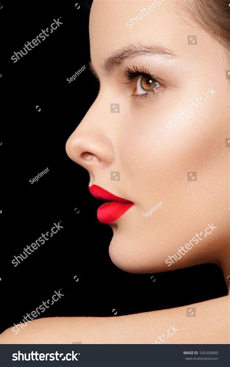 10731 Side View Lips Images Stock Photos And Vectors Shutterstock