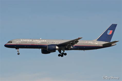 N542ua Landing San Diego United Airlines Boeing 757 222 N5 Flickr