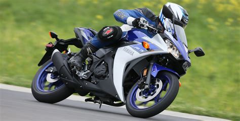 2015 Yamaha Yzf R3 First Ride Review Rider Magazine