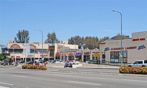 Retail Center At South San Vicente And La Cienega Boulevard Sells For Redevelopment Kidder Mathews
