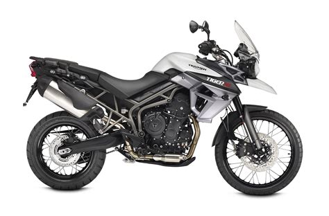 Las tiger 800 incorporan el control de tracción triumph (ttc) de serie, que evita derrapes inesperados de la rueda trasera y corta automáticamente la inyección del motor para evitar la pérdida. Triumph Tiger 800 XC | Moto | Adventure - Andar de Moto