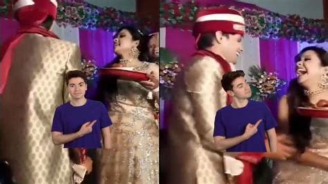 Jija Saali Ki Masti Sister In Law Teases Groom In Front Of Guests During Wedding Watch Viral