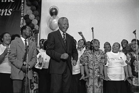 35 Pictures Of Nelson Mandelas Struggle To End Apartheid