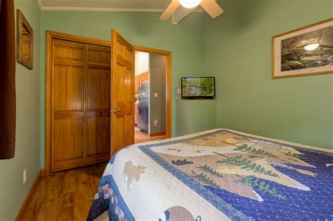 Maybe you would like to learn more about one of these? Creekside Cabin - Pet-friendly - Gatlinburg - Cozy ...