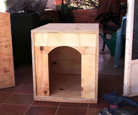Quick And Easy To Build Doghouse 4 Steps With Pictures Instructables